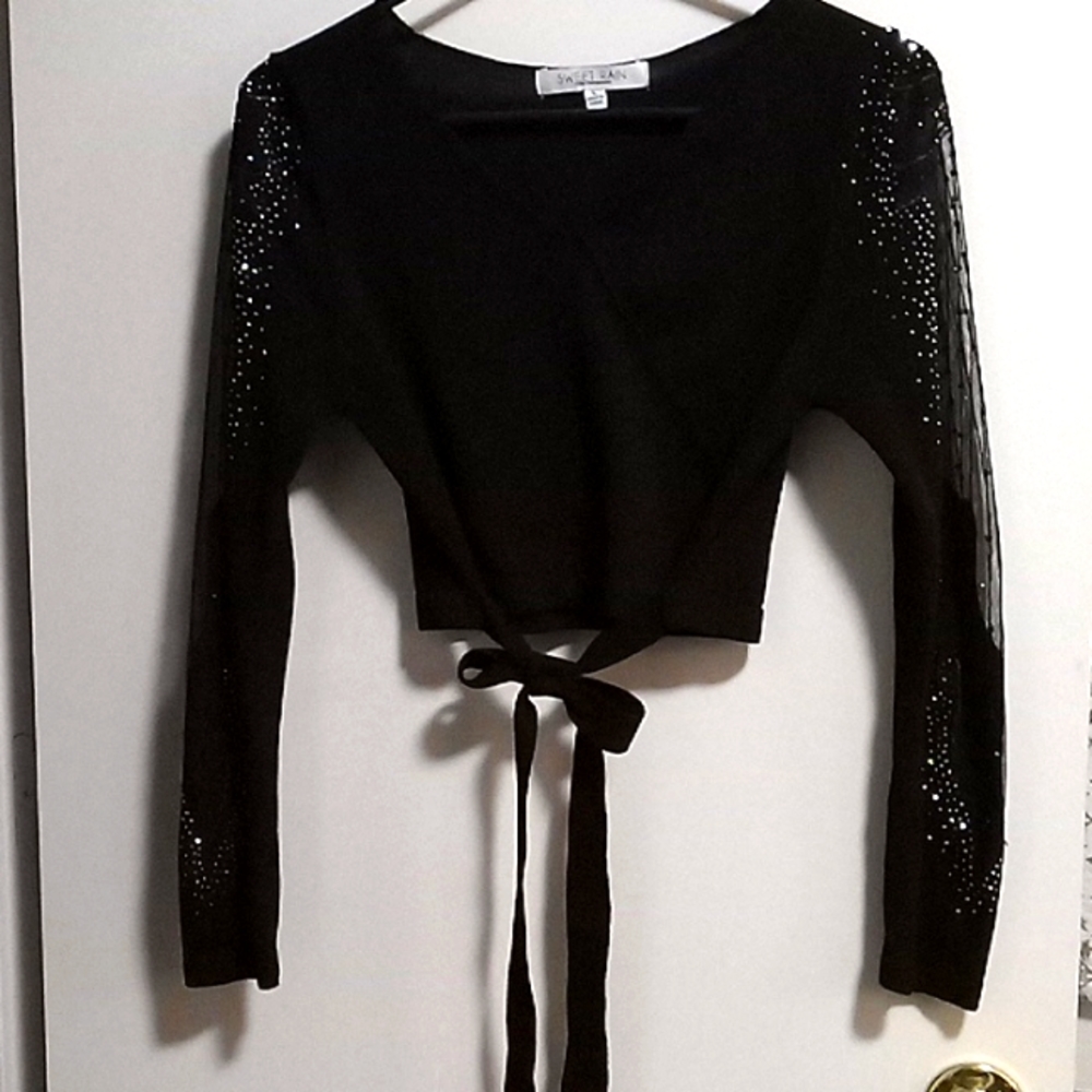 Sweet rain, size Large, color black & silver